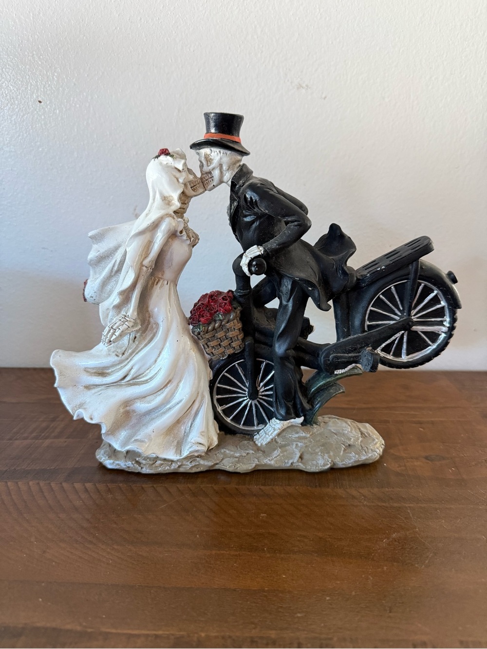 Day of the Dead Skeleton Bride & Groom kissing on bicycle resin figure Halloween